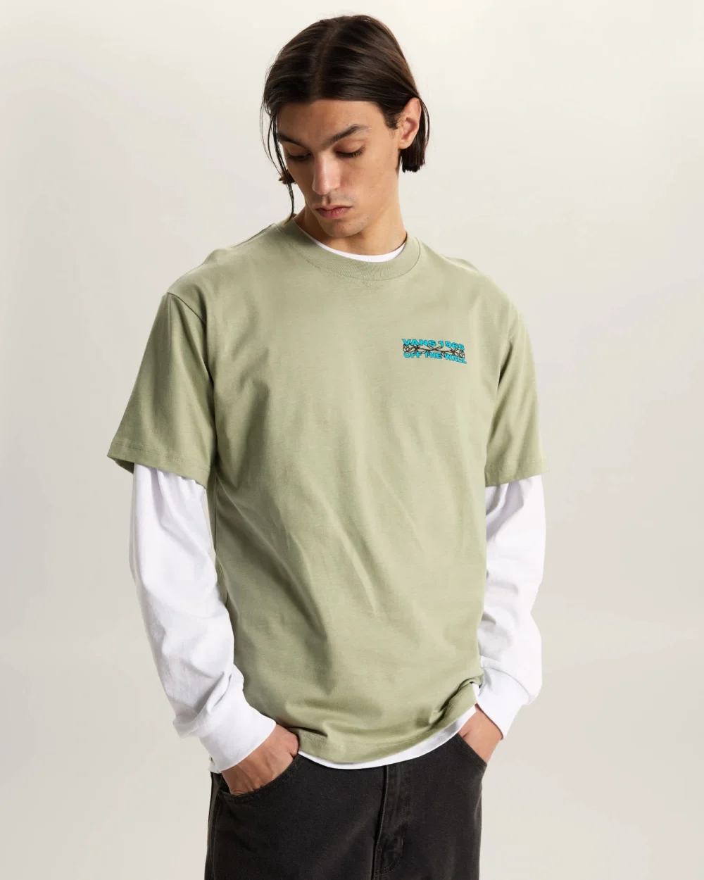 VANS - חולצת טי קצרה BARB PLATE – V00VXGFSG – soft-sage – 2