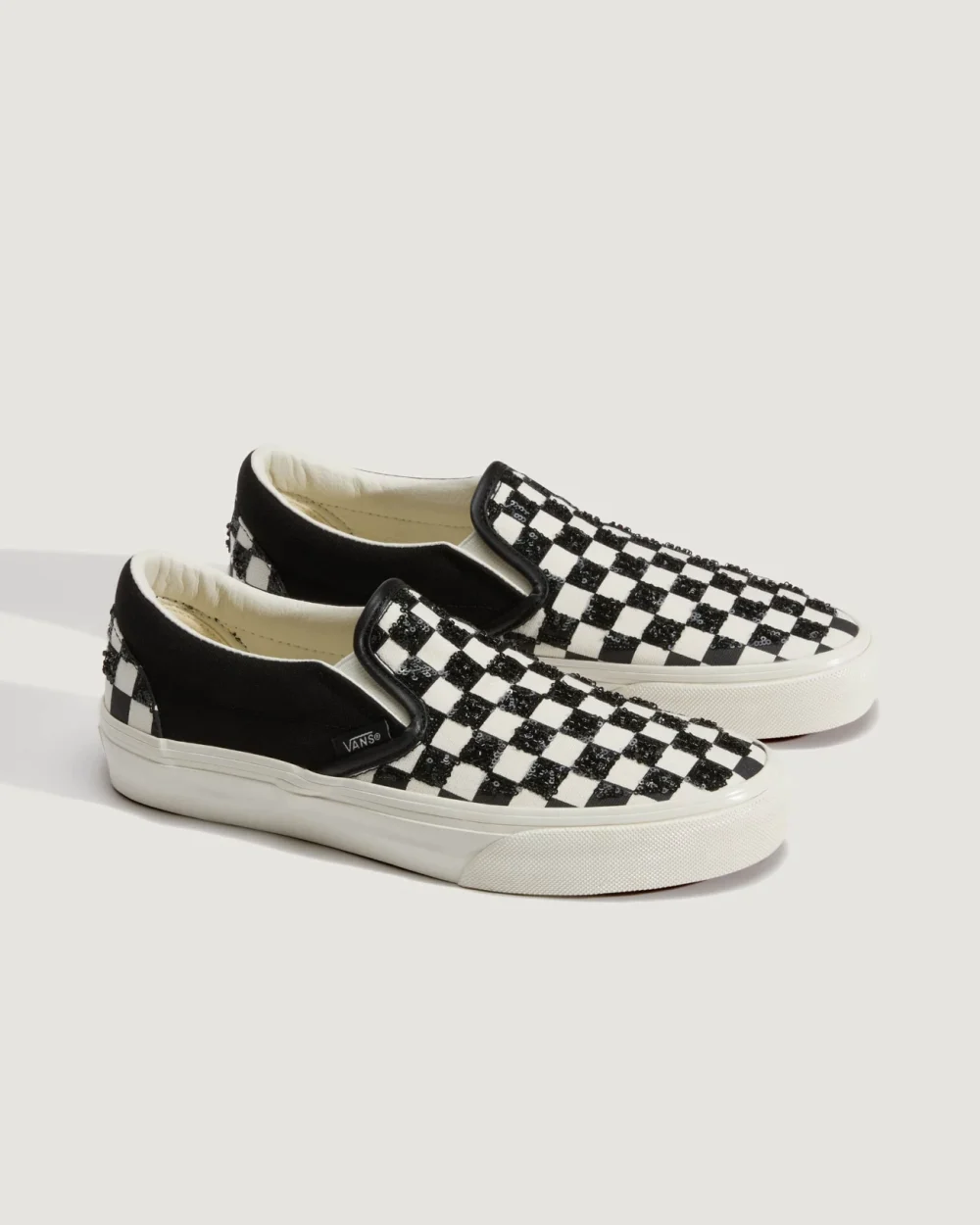 VANS - נעלי סניקרס Classic Slip-On – V00D6Y705 – beaded-checkerboard – 1