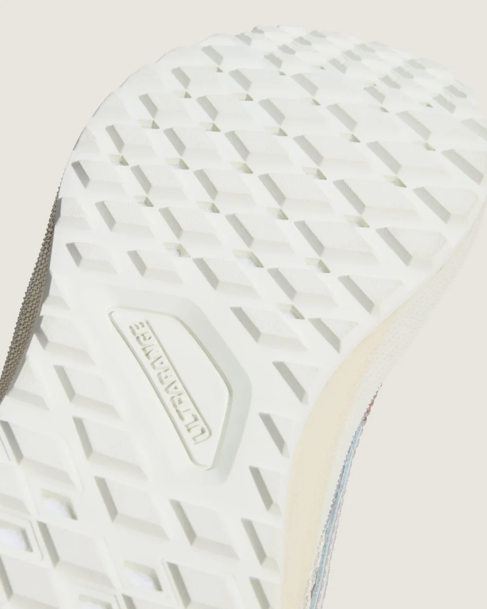 VANS - נעלי סניקרס Ultrarange Neo 2.0 – V00EJ8FAV – metallic-marshmallow-silver – 4